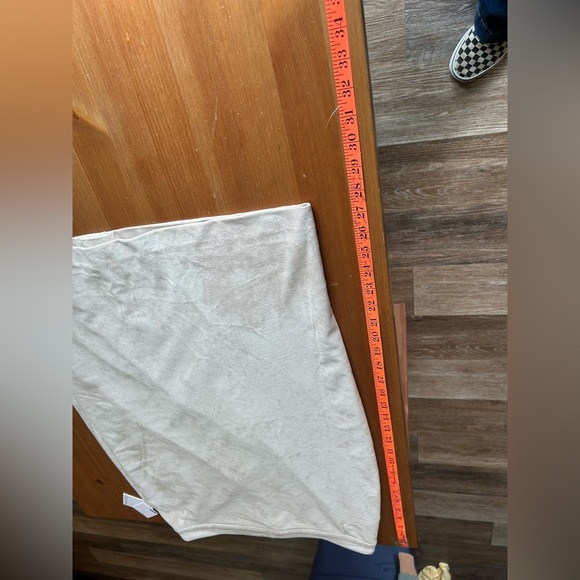 NWT 12 Calvin Klein Women's Beige Pencil Skirt - Picture 9 of 10